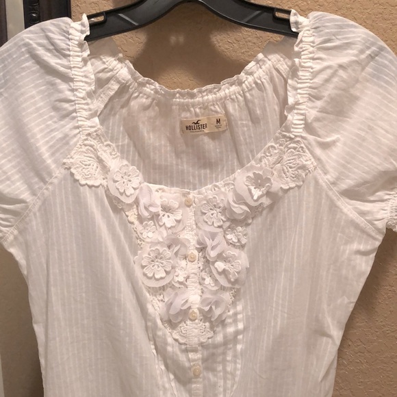 NWOT Vintage Hollister Romantic blouse. Flowers, Sheer & Embroidered details - Picture 1 of 11
